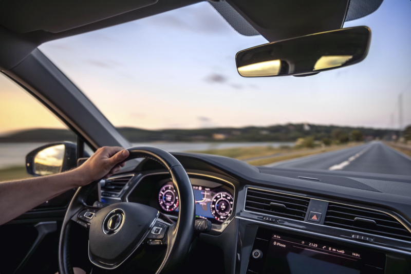 Guía básica para elegir qué coche comprar en 2026